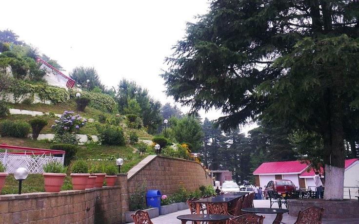 Green Top Hotel Patnitop