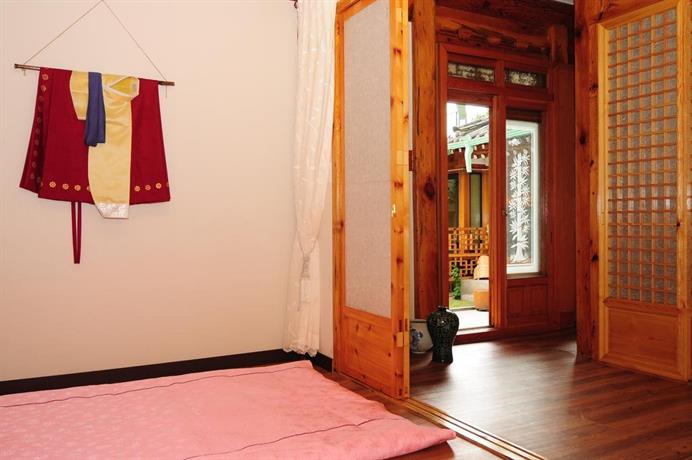 Kundaemunjip Hanok Guesthouse Seoul Compare Deals - 