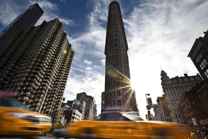 1midtown Manhattan Loft Apartment