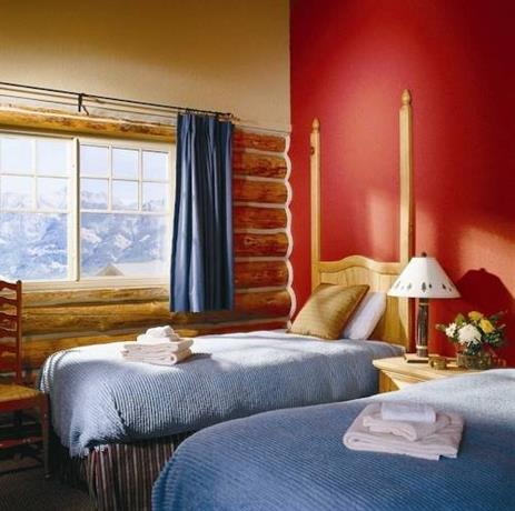 Cowboy Heaven Cabins Big Sky Compare Deals