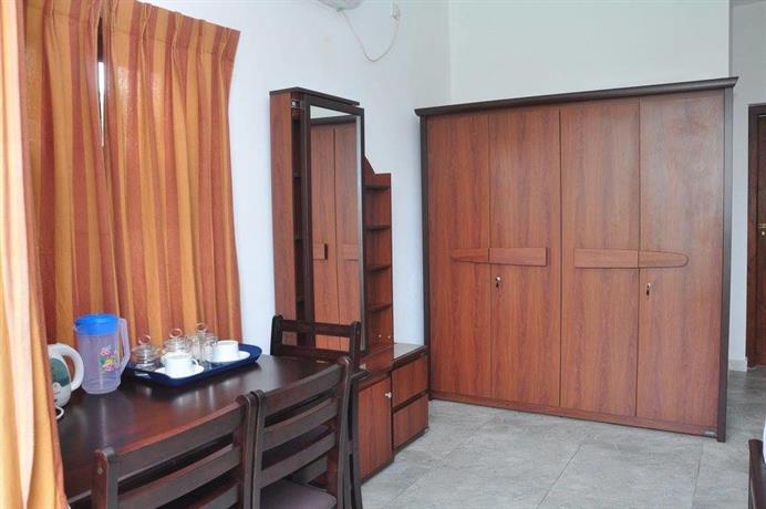 Sri lanka nugegoda lodge sinhala voice 10