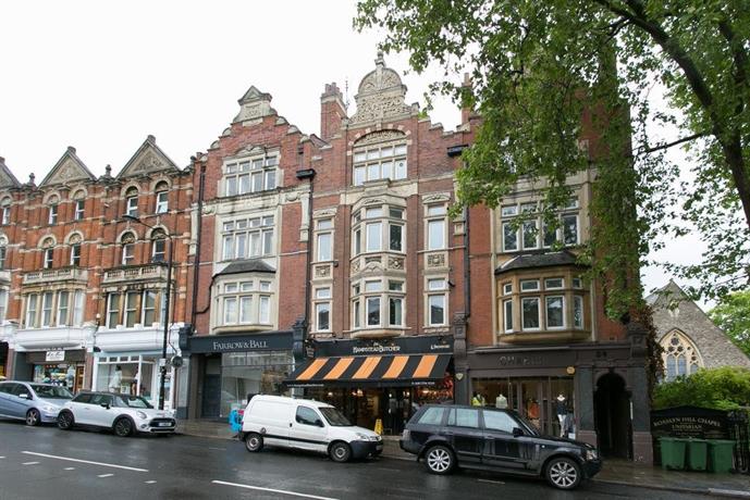 One Bedroom Apartment in Hampstead