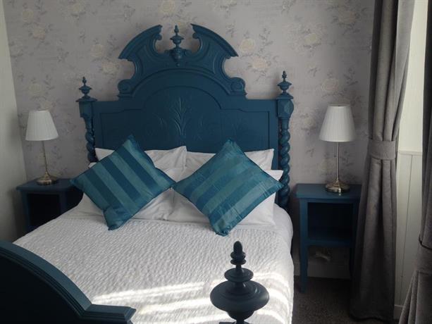 Le Petit Dragon Rouge Bed & Breakfast Miers