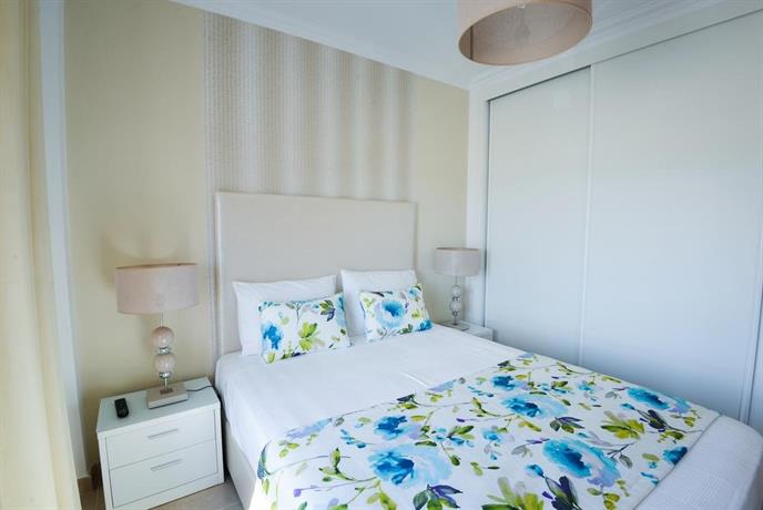 Holidays Nazare marginal