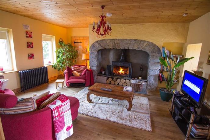 Homestay Thatched Cottage B B Claregalway Compare Deals