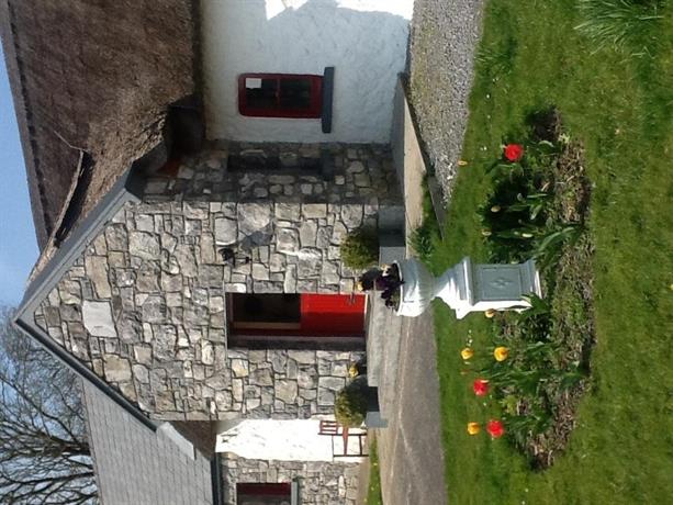 Homestay Thatched Cottage B B Claregalway Compare Deals