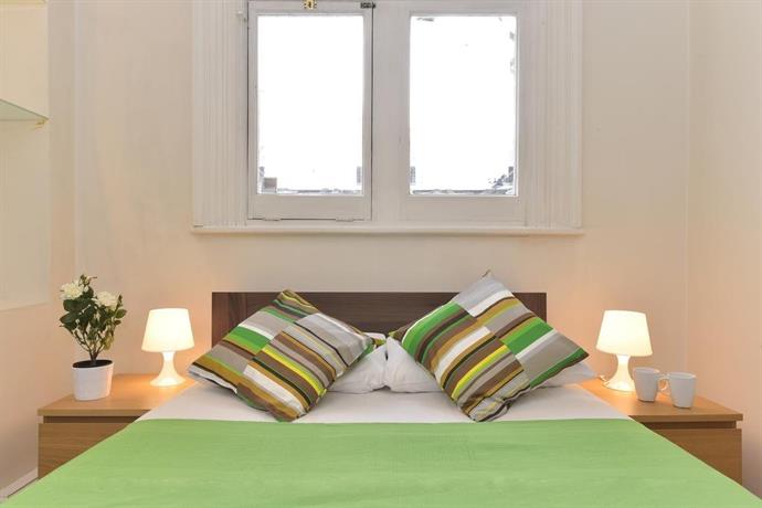 Farringdon Superior Apartments