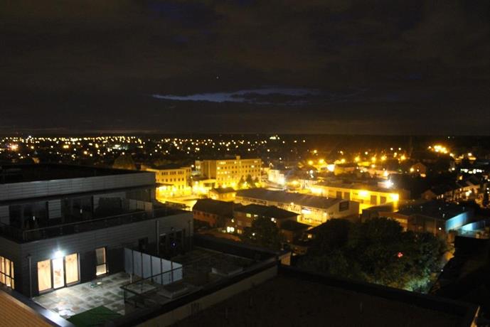 Lexington Apartments