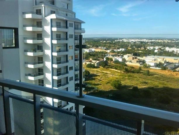 Central Sea View Apartment - Algarve