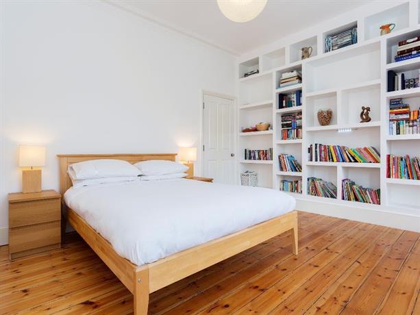Veeve 4 Bed House Killyon Road Clapham