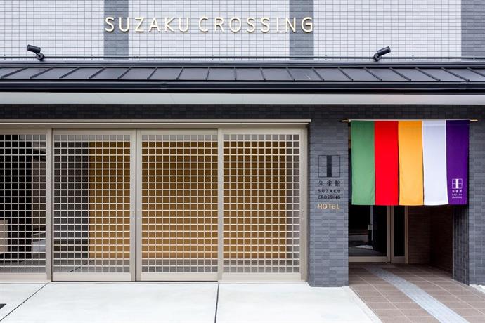 스자쿠 크로싱, Suzaku Crossing