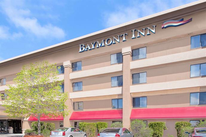 Baymont By Wyndham Flint Hotel Compare Deals - 