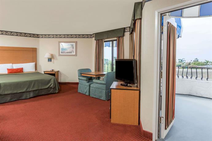 Travelodge San Clemente Beach Compare Deals About Travelodge San Clemente Beach