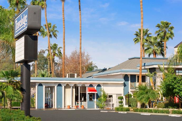 Travelodge Hotel Bakersfield