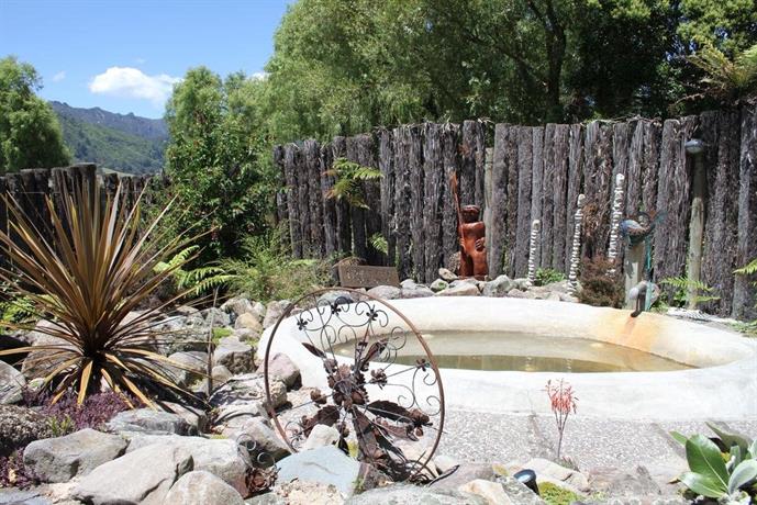 Te Aroha Holiday Park