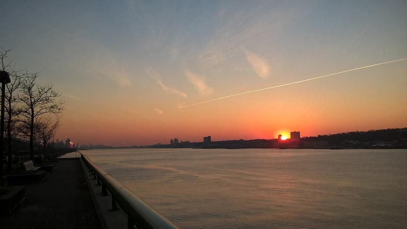 Homestay in Harlem near Trinity Church Cemetery