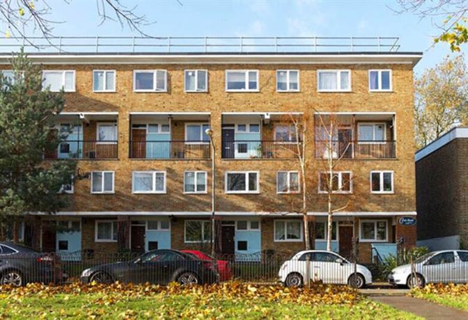 Homestay in Putney near Richmond Park Golf Course