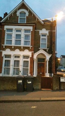 Homestay in Lewisham Central near Lewisham Shopping Centre
