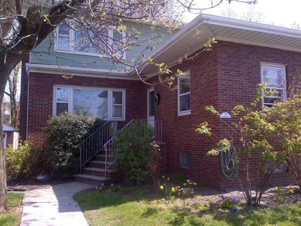 Homestay in Secaucus near Schuetzen Park