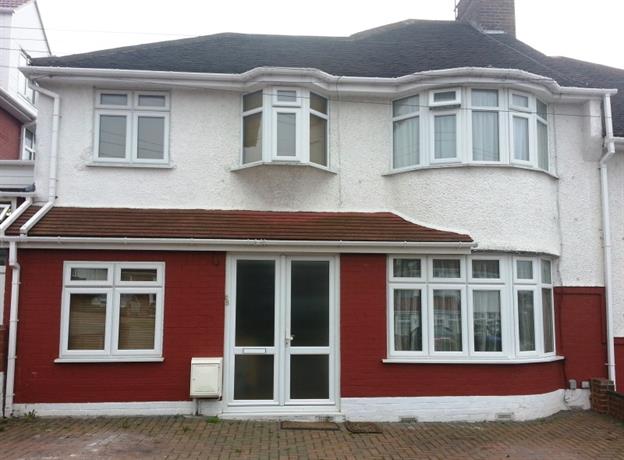 Homestay in Wembley near Preston Road Tube Station