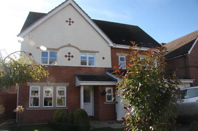 Homestay in Market Harborough near Harborough Town Football Club