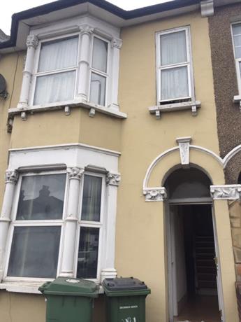 Homestay in Greenwich Peninsula near Westcombe Park Railway Station