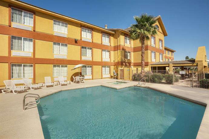 surprise hotel deals