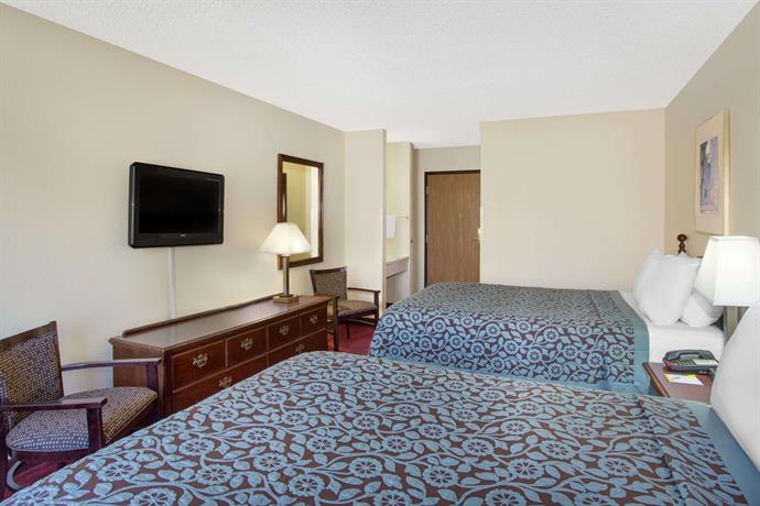 Days Inn By Wyndham Jackson Jackson Ohio Compare Deals