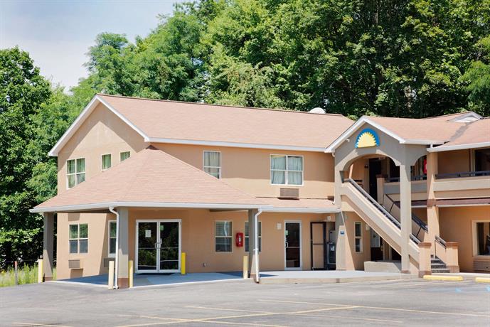 Days Inn Fairmont (West Virginia)