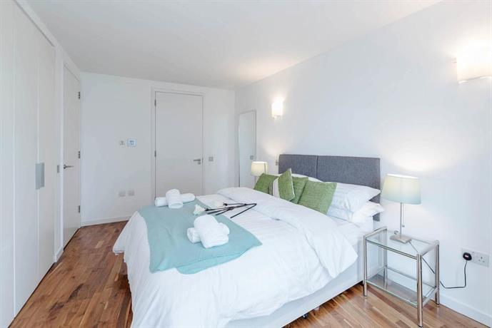 New Providence Wharf