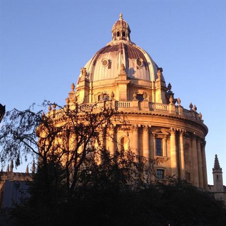 Homestay in Oxford near Oxford City Football Club