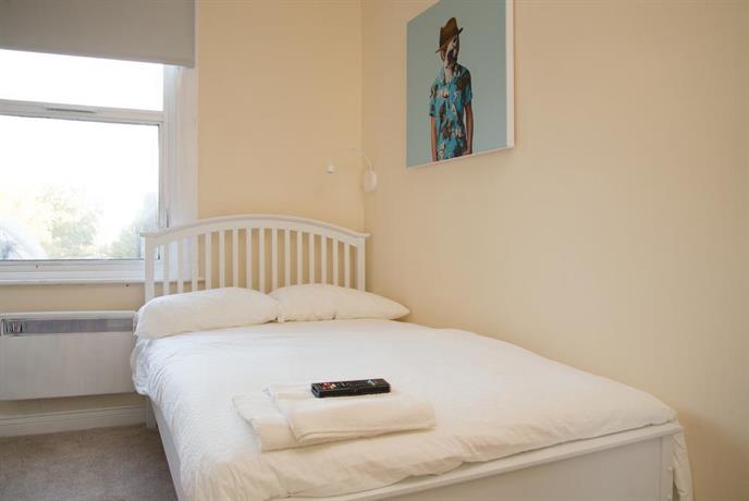 Studio 1 95a Queens Road