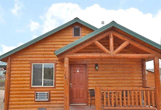 Bryce Country Cabins Tropic Compare Deals