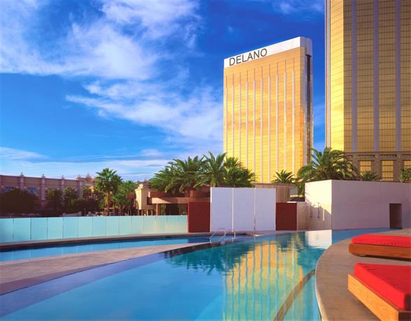 Mandalay Bay - Hotel Review