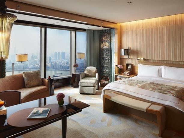 더 리츠칼튼 상하이 푸동, The Ritz-Carlton Shanghai Pudong