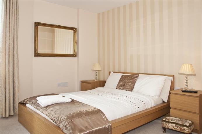Luxury 2 double bed flat