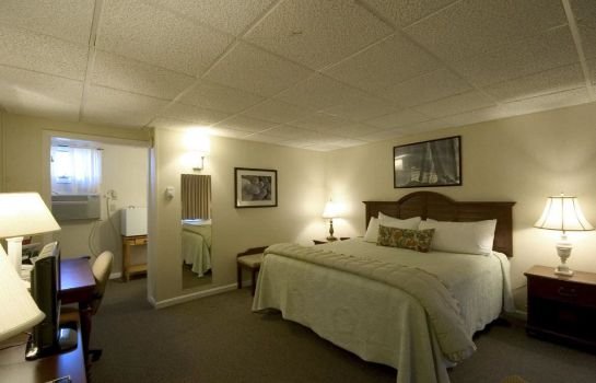 Moseley Cottage Inn And The Town Motel Bar Harbor Compare Deals