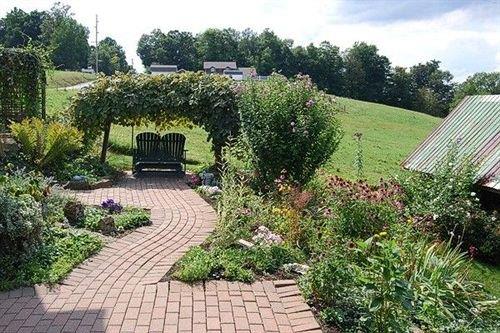 Garden Gate Get-A-Way Bed & Breakfast Millersburg