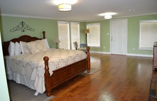 South Shore Cottages Lake Village Compare Deals