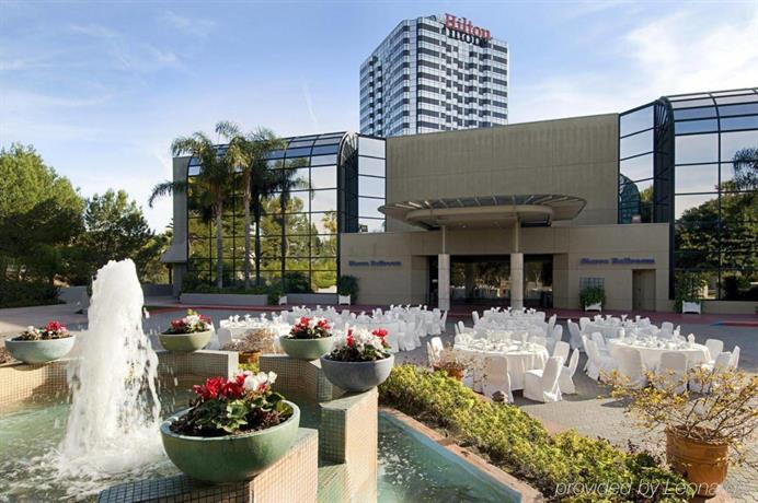 힐튼 로스앤젤레스-유니버셜 시티, Hilton Los Angeles-Universal City