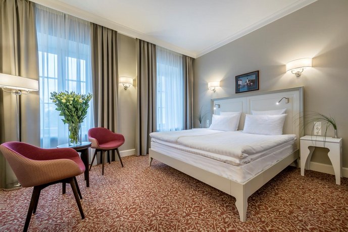 Ratonda Centrum Hotels