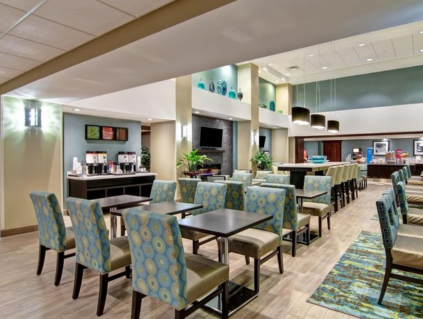 Hampton Inn Sudbury Ontario Compare Deals - 