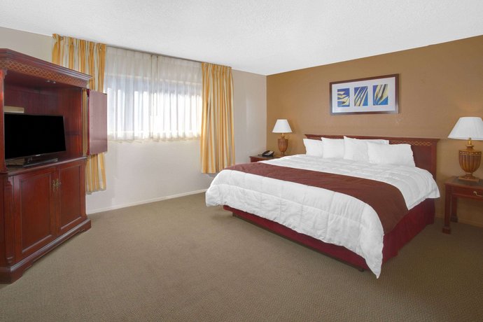 Travelodge Inn and Suites Yucca Valley