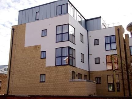 Lux Living Apartments - Florian House