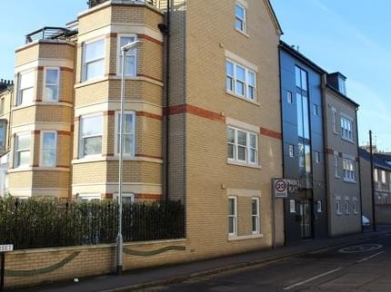 Lux Living Apartments - Marino Place