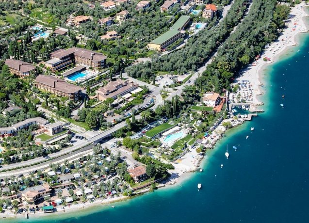 hotel leonardo da vinci limone sul garda