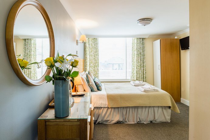 George Oxford Hotel
