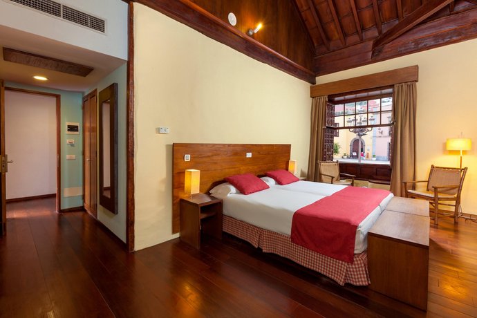 Hotel La Quinta Roja Tenerife