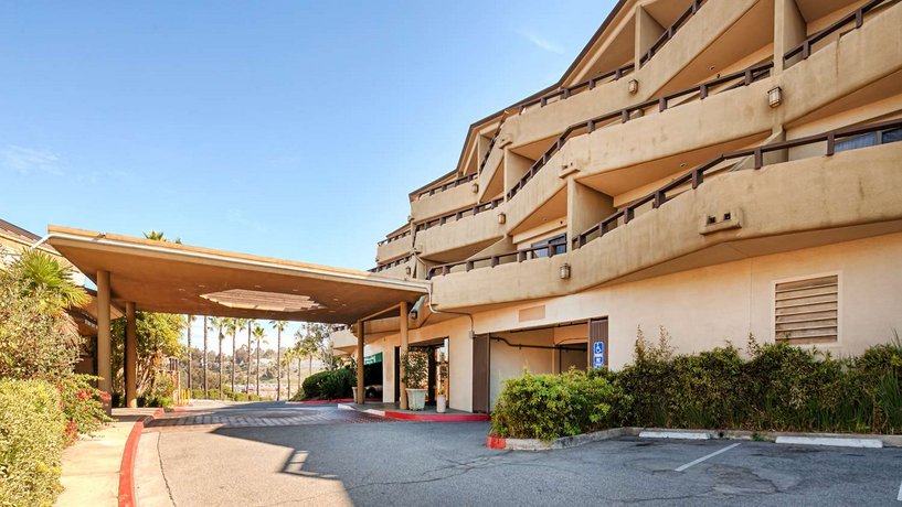 Best Western Encinitas Inn Suites At Moonlight Beach