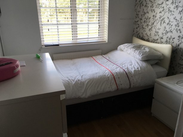 Homestay in Telscombe near Peacehaven Sports Park